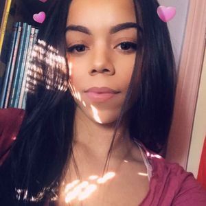 Meet your Posher, Lesley-ann